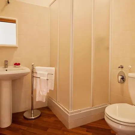 Bed & Breakfast Alba 3*